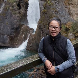 Meet your Posher, Adrianna